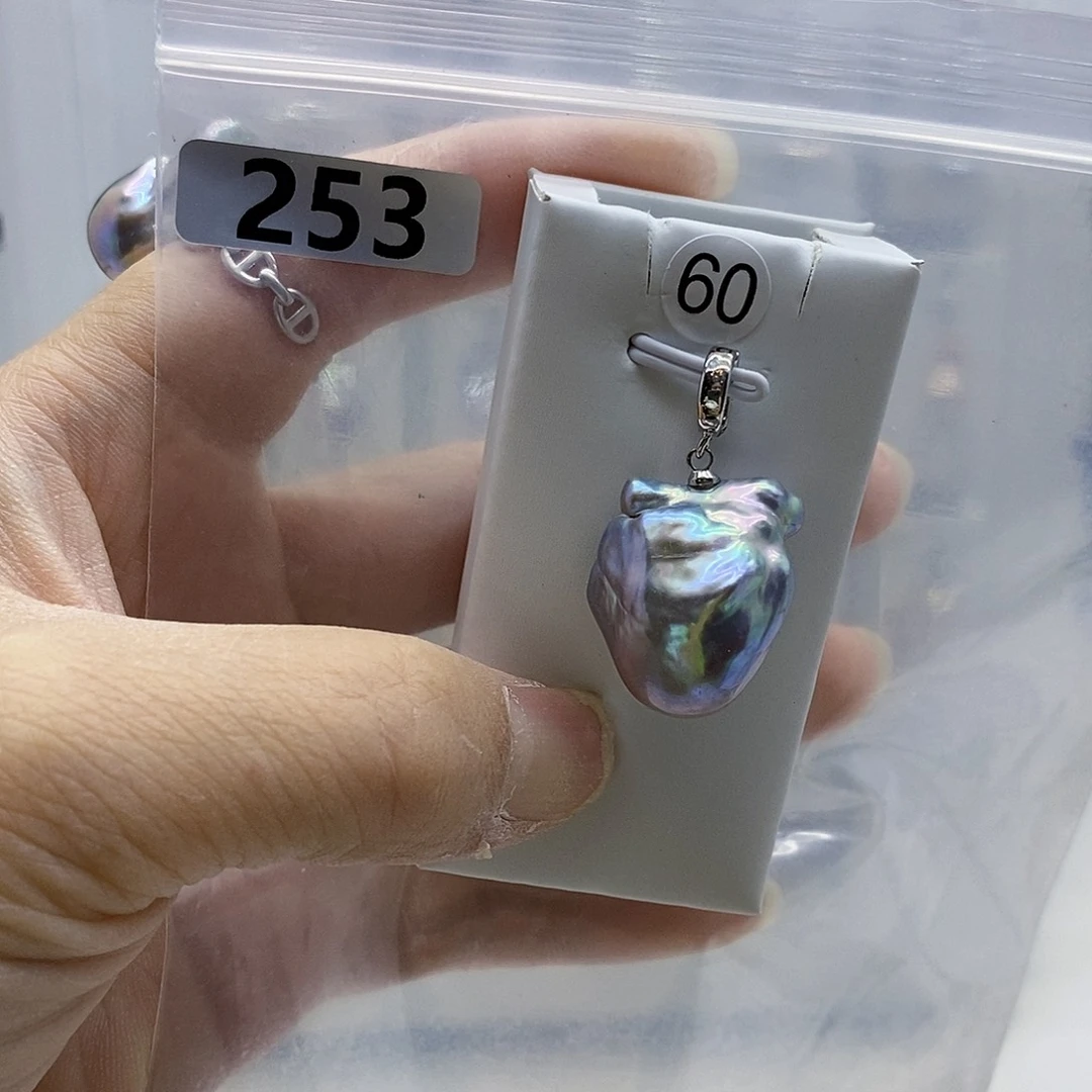 合金耳饰淡水珍珠