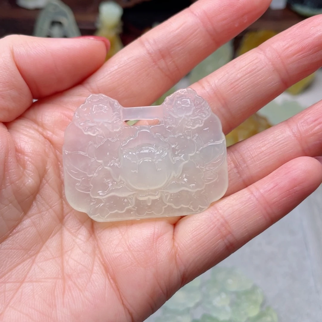 蛇纹石玉颈饰未镶嵌○****g