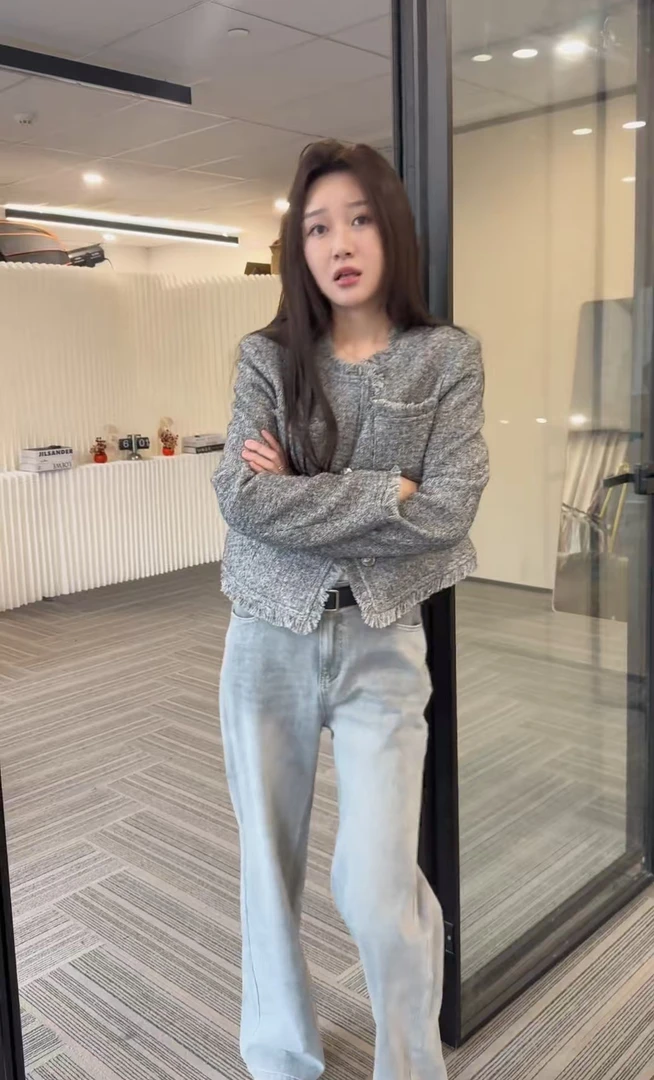 【四面弹牛仔】25年春夏时尚牛仔裤360°完美弹长腿直筒裤251016显瘦