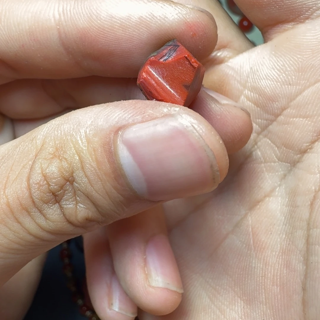 未镶嵌南红玛瑙珠宝半成品
