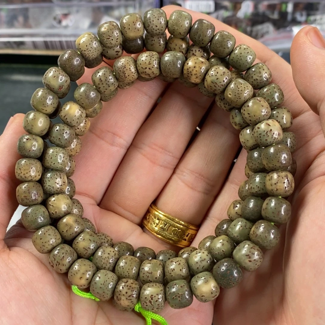 星月菩提吊坠看看看看看看你的额