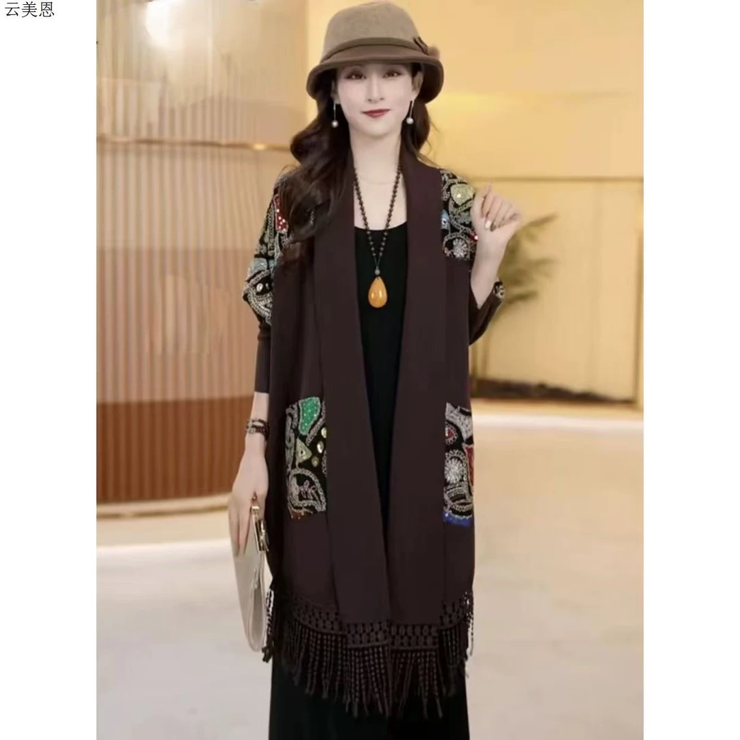11475-中老年妈妈装时尚亮片刺绣民族风流苏毛衣披肩外套