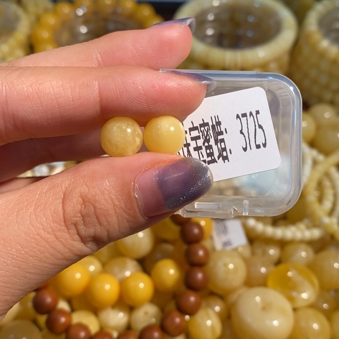 琥珀未镶嵌珠宝奇石3725