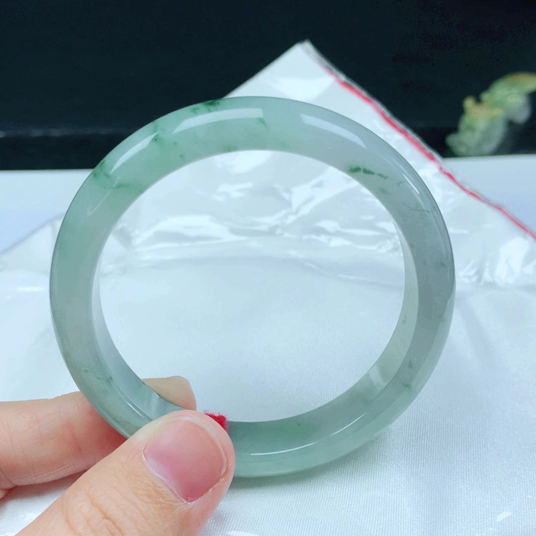 未镶嵌手镯翡翠53