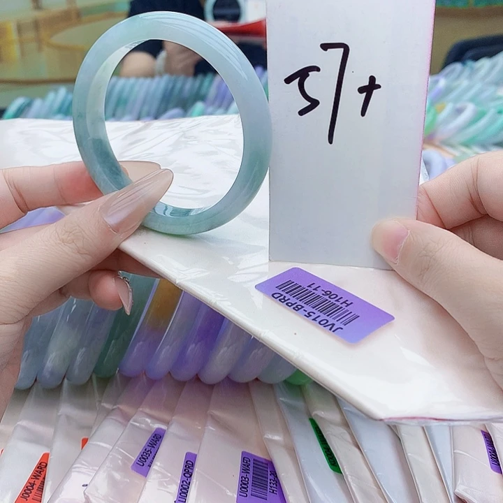 翡翠手镯未镶嵌The