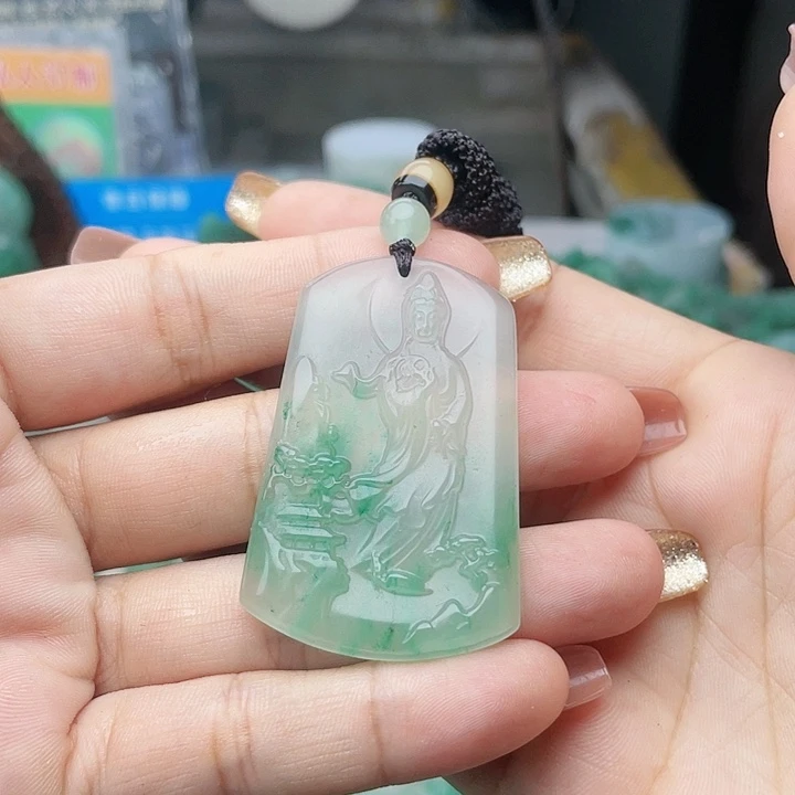 未镶嵌定制石英质玉（非洲翠）小**…