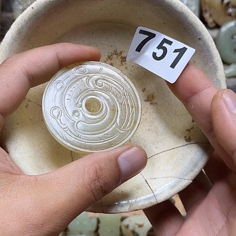 坦***人瓷片瓷器制作过程是根据不同