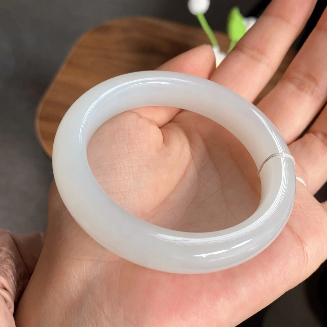 和田玉手镯未镶嵌青海白5455