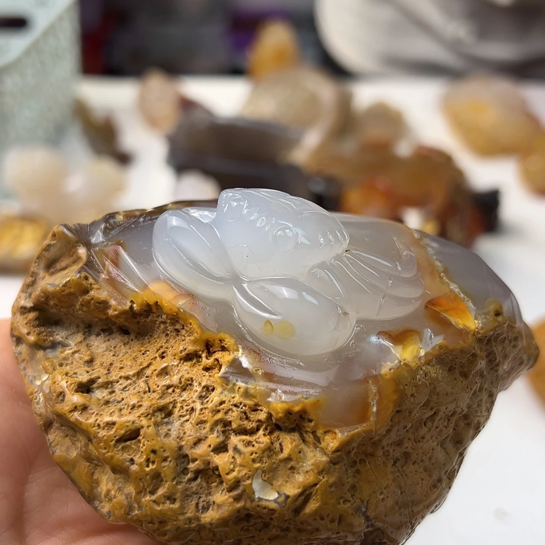 未镶嵌颈饰玛瑙/玉髓