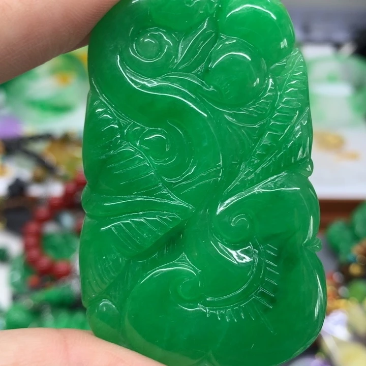 颈饰未镶嵌翡翠吊坠