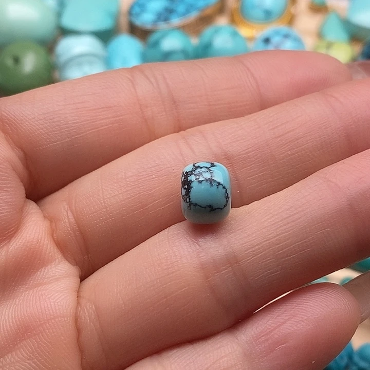 绿松石未镶嵌原矿高瓷绿松石配饰