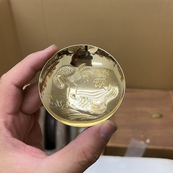 满25包邮。 不退不换.中古品默认瑕疵
