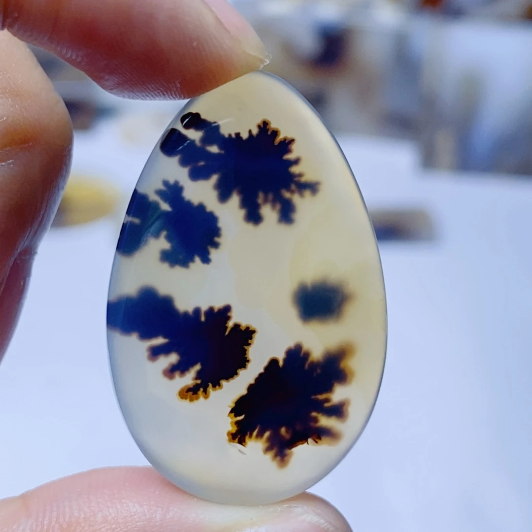 玛瑙/玉髓未镶嵌珠宝半成品