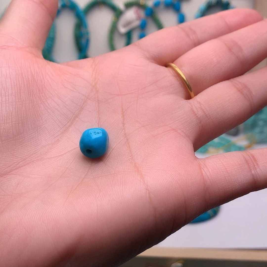 开***弟卡9暴力蓝单颗未镶嵌