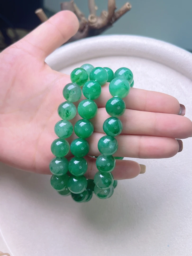 【618抢先购】冰飘花11-12mm手串（多样性发其一有天然矿点介意勿拍）