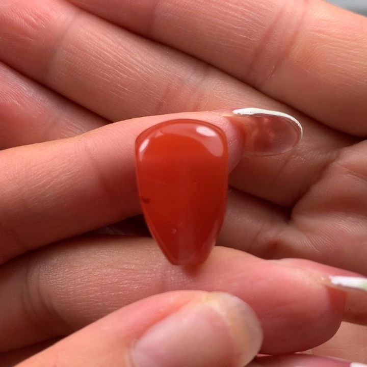 南红玛瑙三通未镶嵌