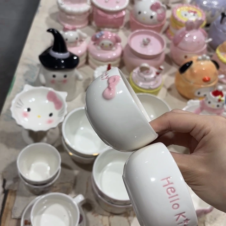 在这片美丽之乡上海举办画展等重要展览及