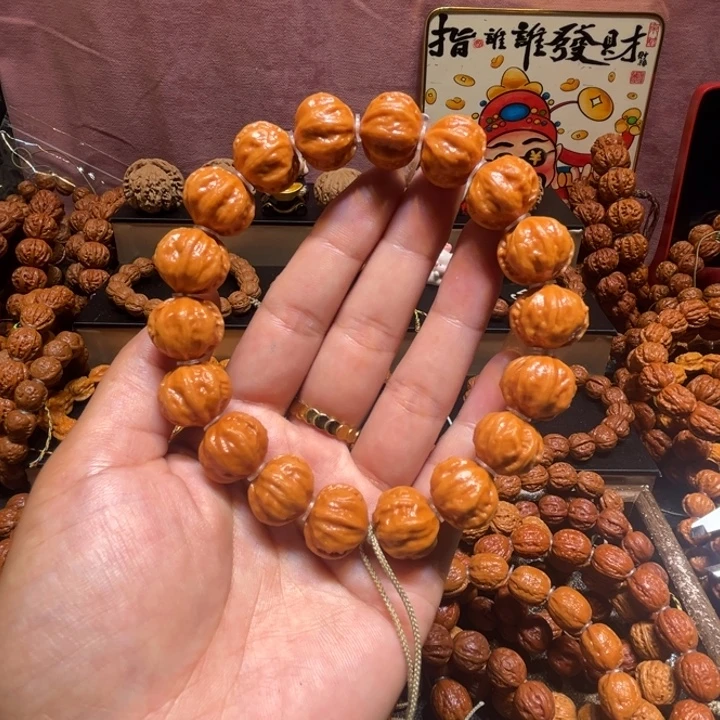 鲸***_手串文玩核桃精品