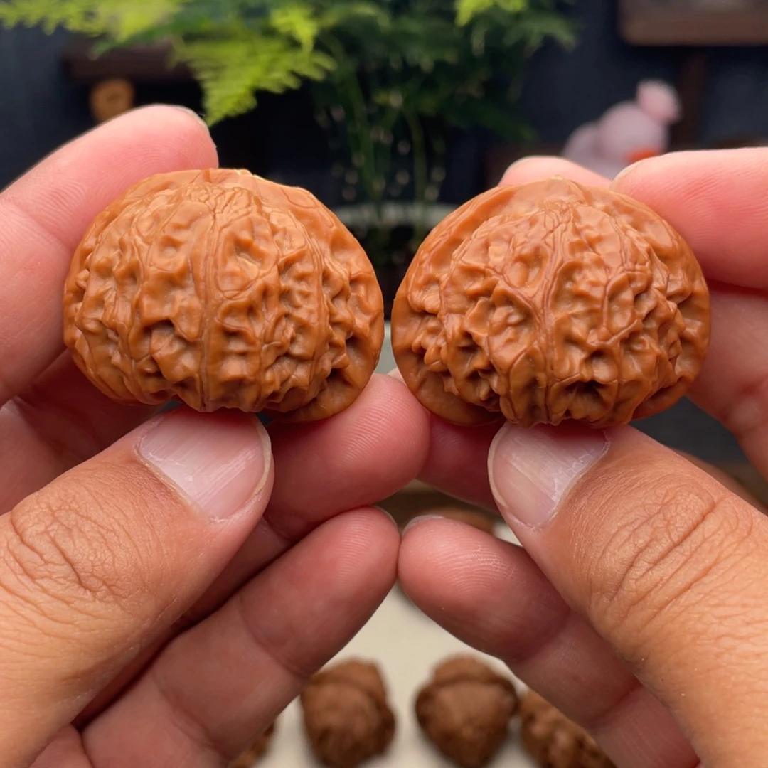 文玩核桃吊坠宫灯