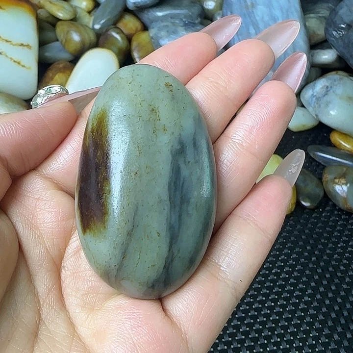 勇***和田玉（糖玉）未镶嵌挂件