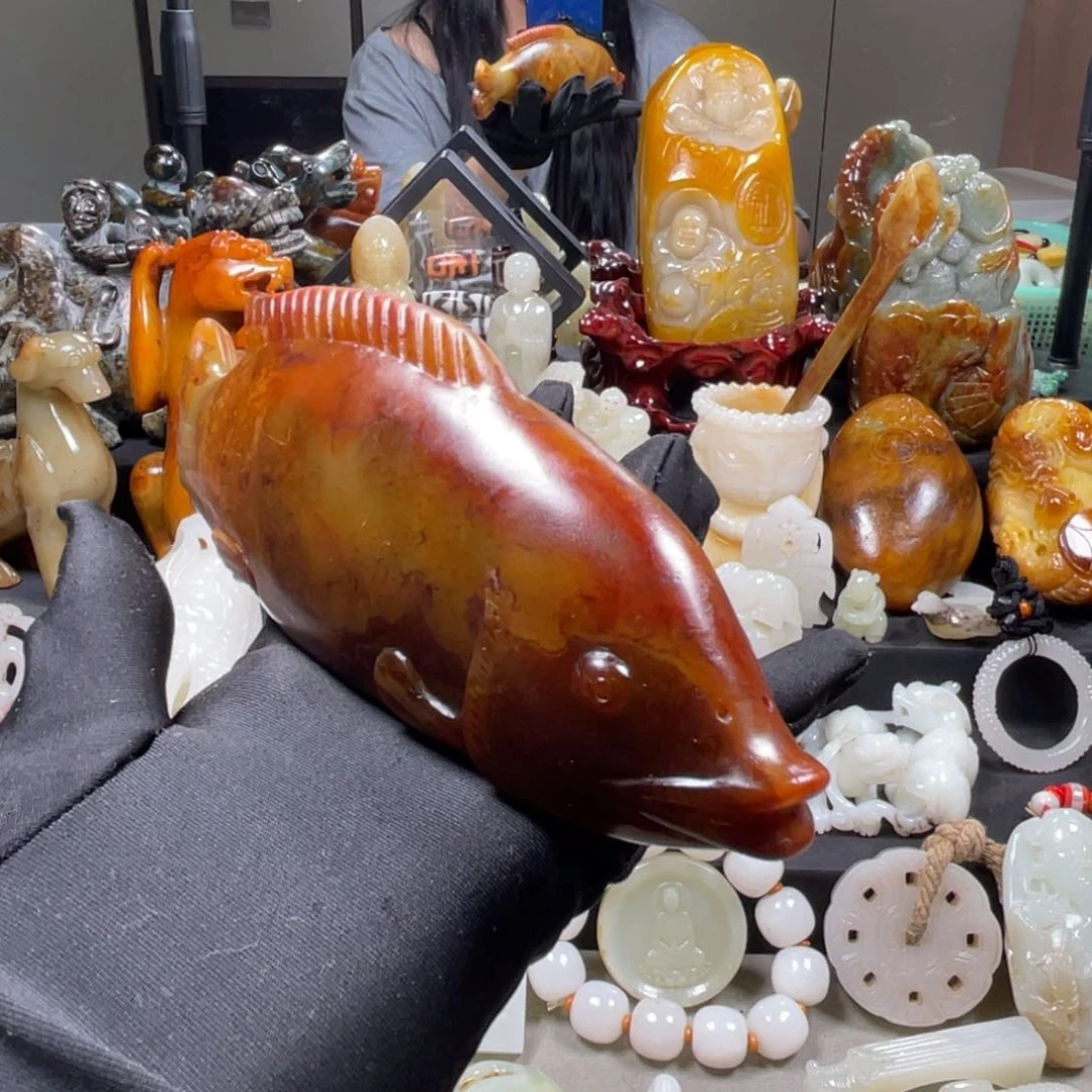 和田玉未镶嵌把件夏*