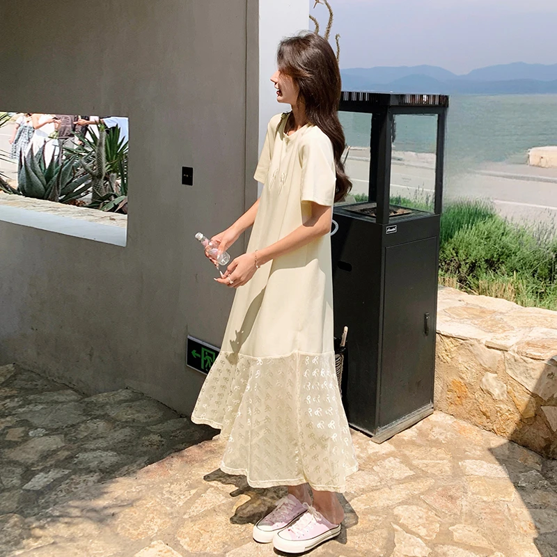 米白色网纱拼接连衣裙女夏季2025新款宽松遮肚休闲设计感鱼尾长裙