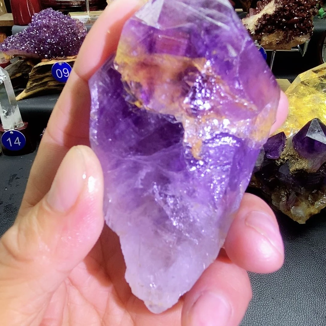 石材紫水晶摆件，