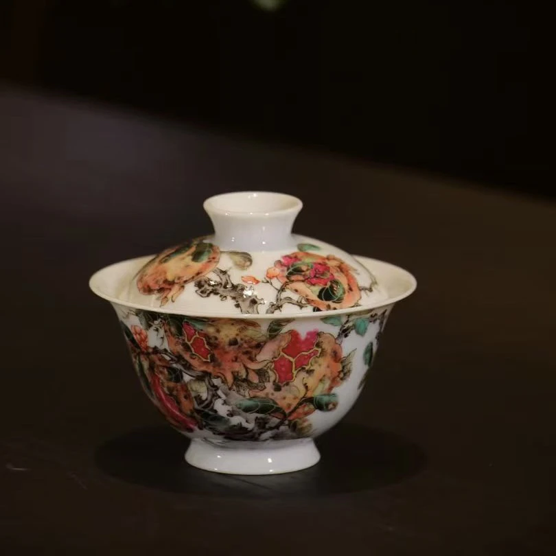 钟新春 粉彩国画金榴满堂二才盖碗
