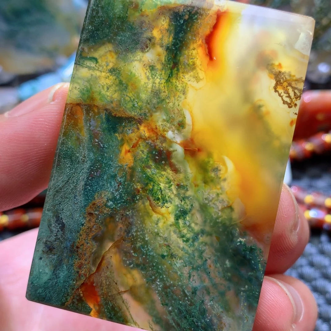 未镶嵌颈饰玛瑙/玉髓游****红