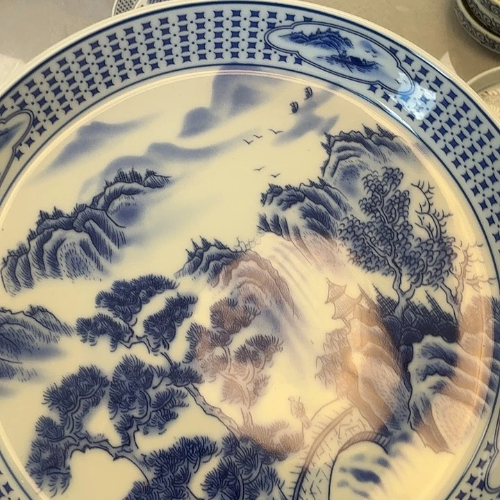 瓷片景德镇万里山川大壶承
