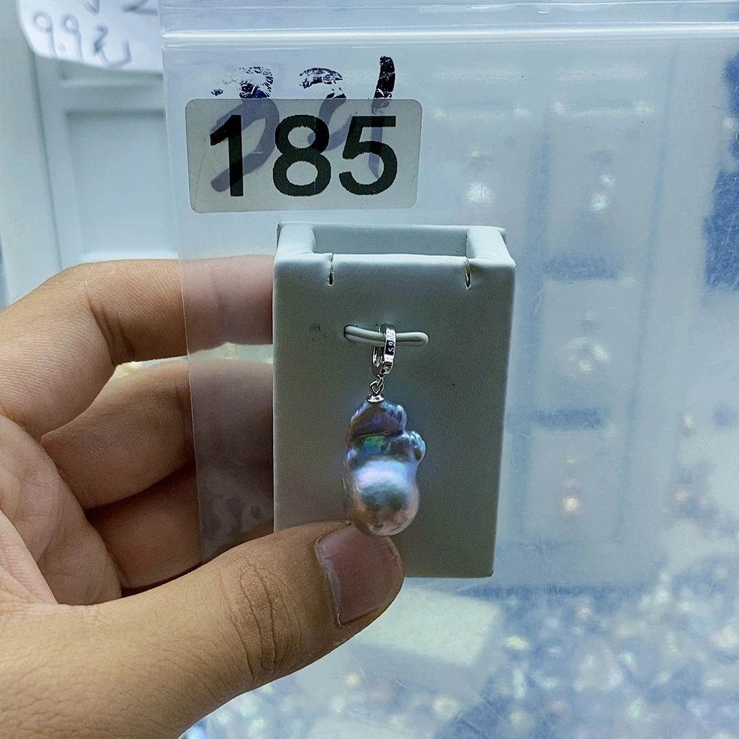 淡水珍珠合金颈饰