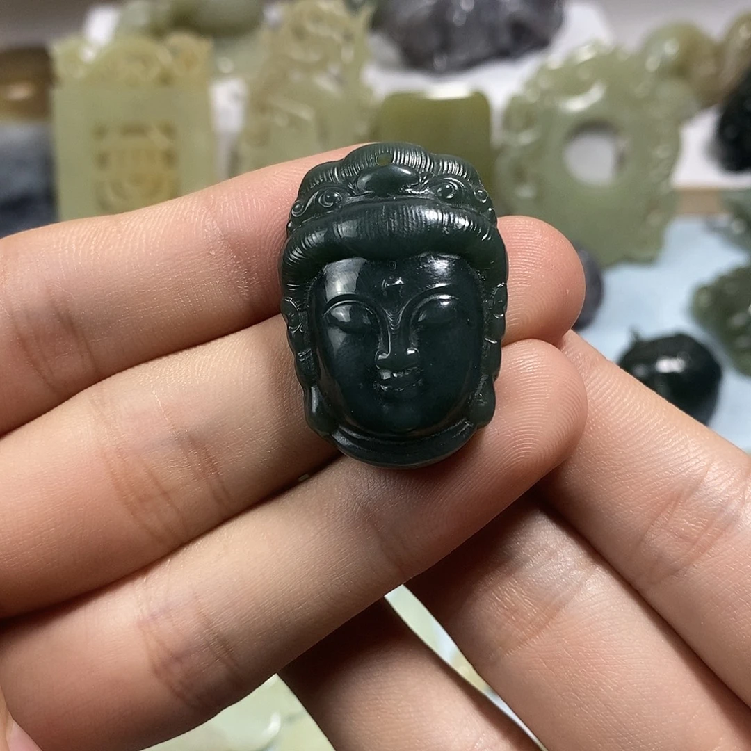 和田玉未镶嵌挂件