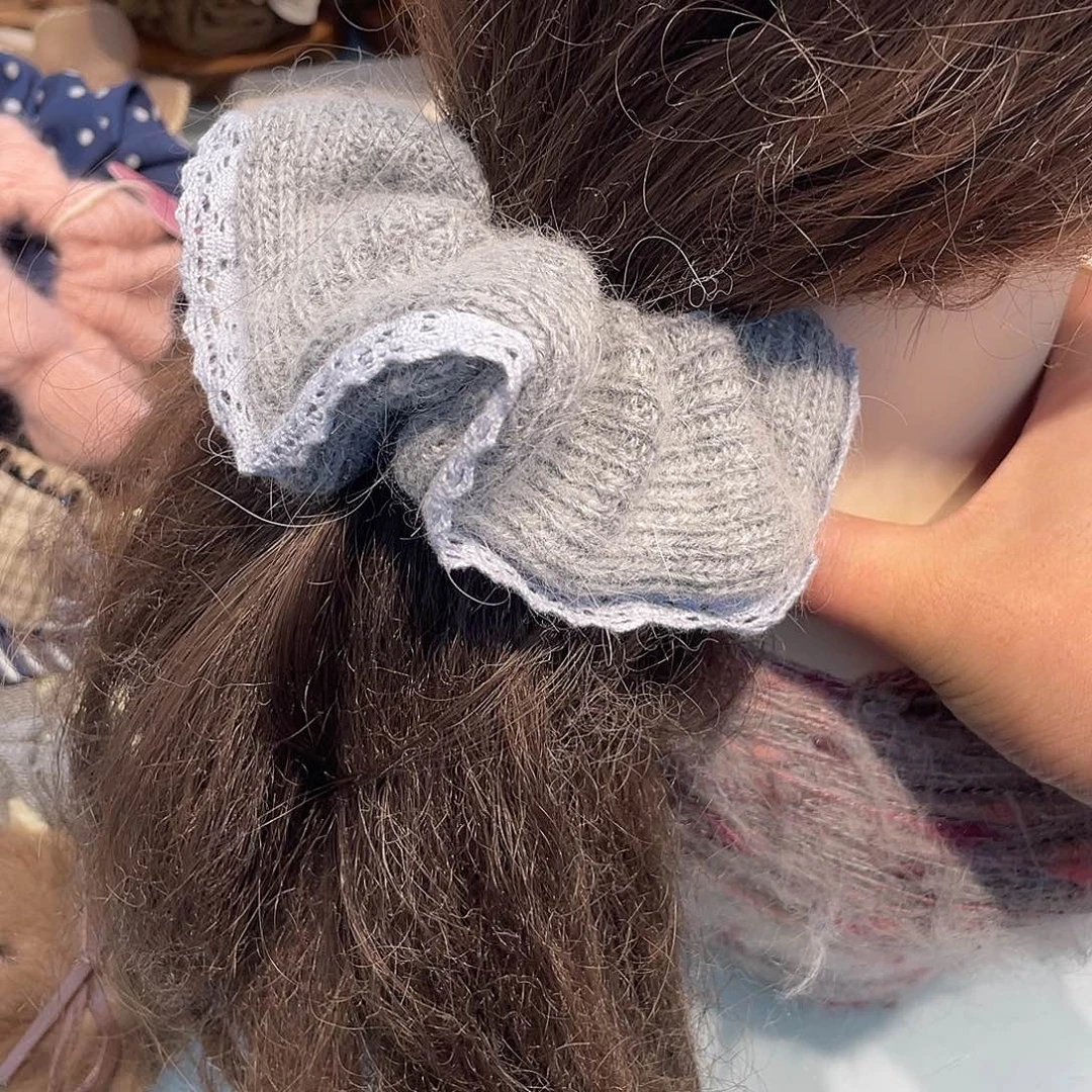 布艺非金属 灰色蕾丝发圈