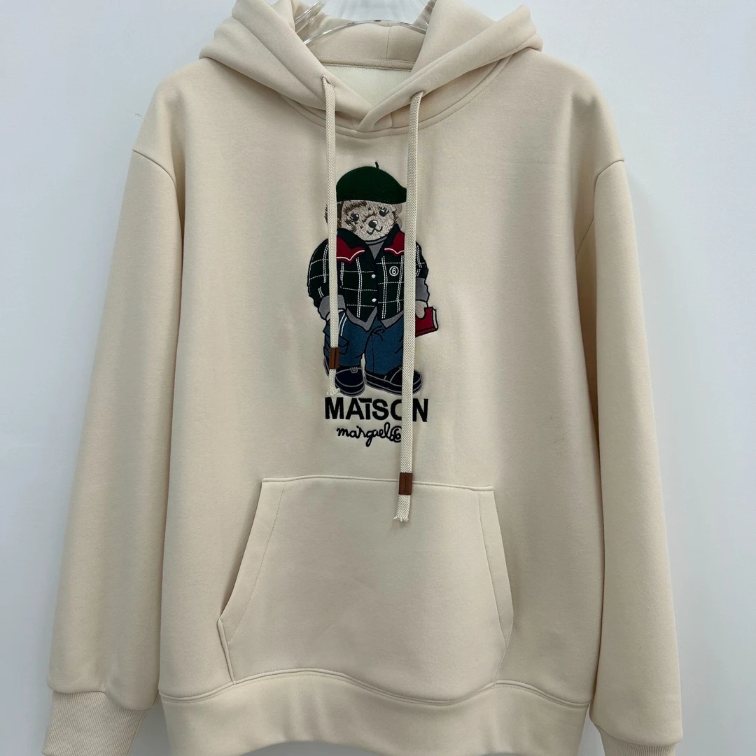 小鱼儿百搭印花连帽小熊休闲韩版带帽卫衣