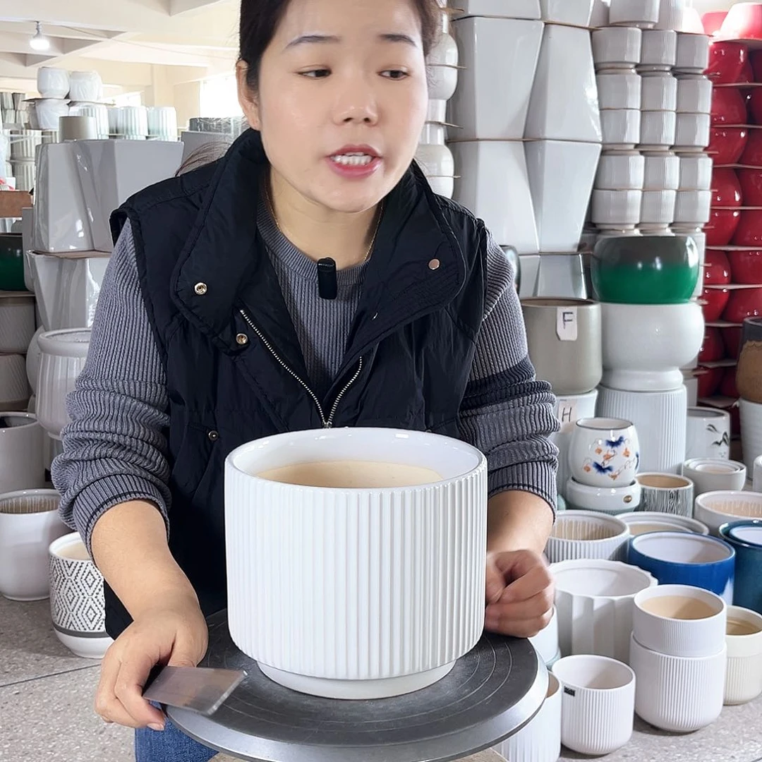 陶瓷口径20-16。亮白