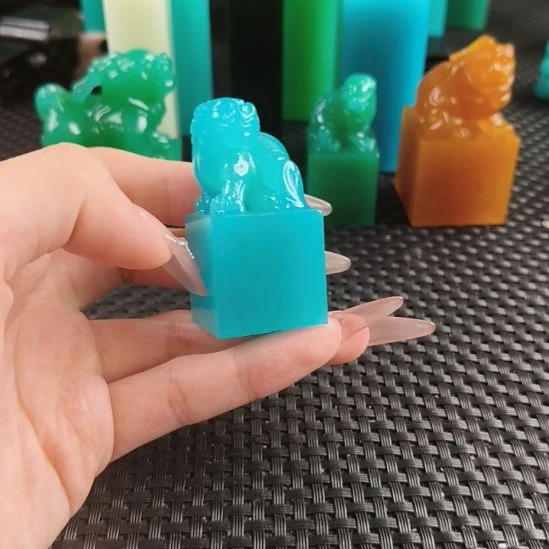 寿山石印石天空蓝钮章