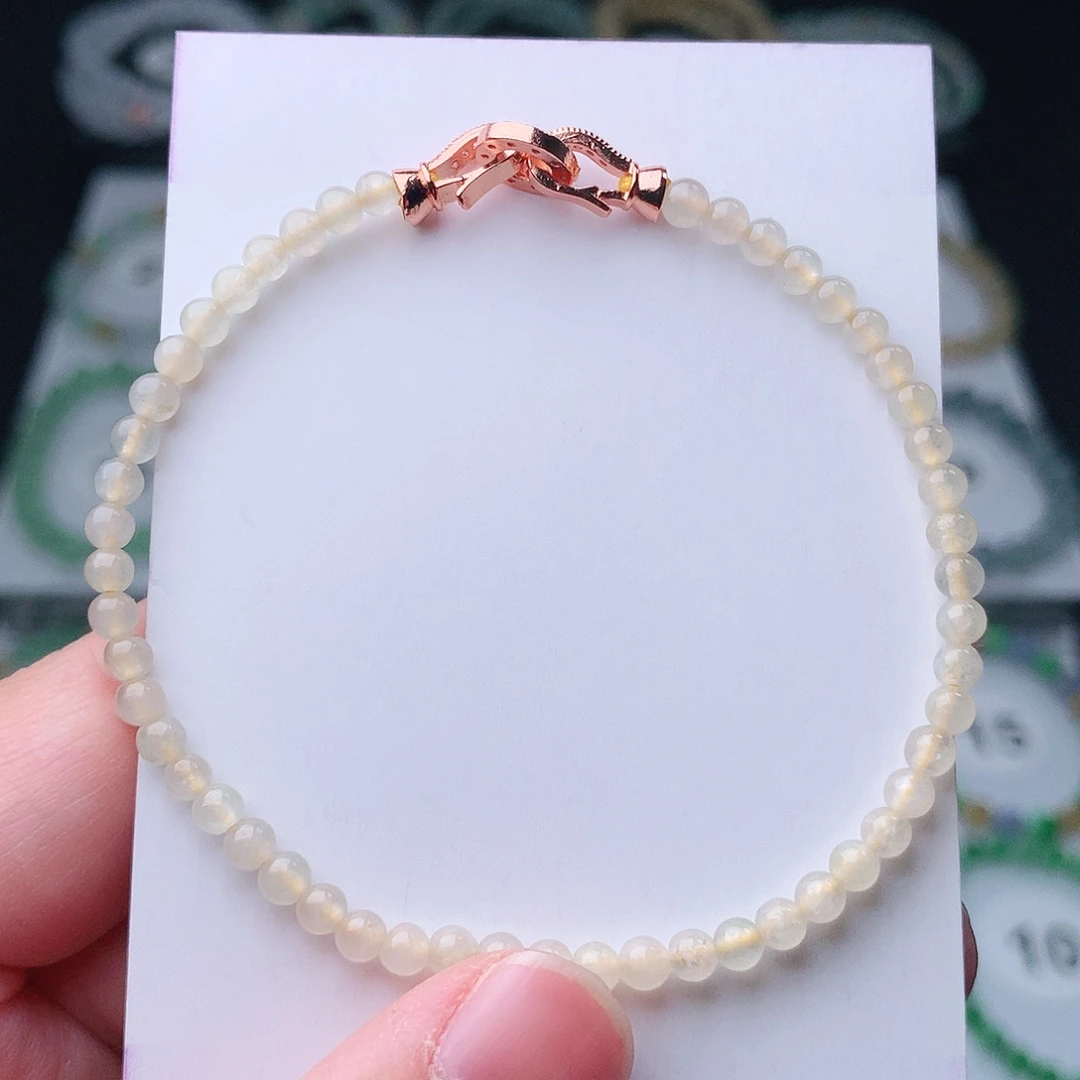 翡翠手串未镶嵌翡翠