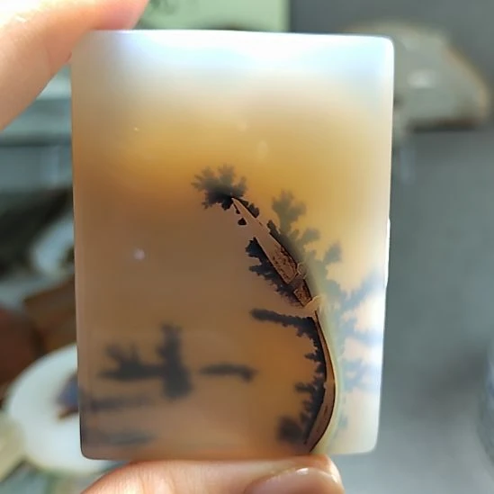 玛瑙/玉髓未镶嵌颈饰风起