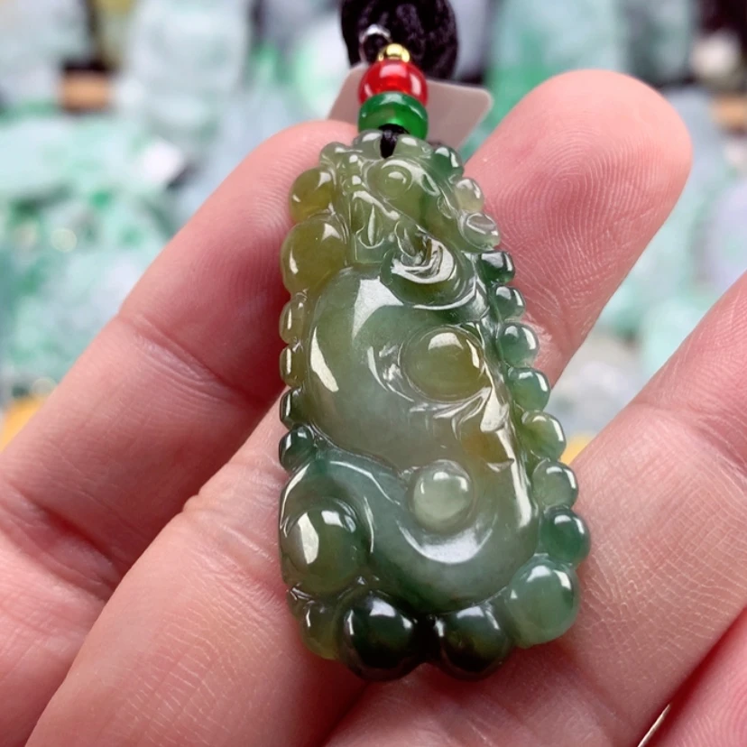 【闪购商品】翡翠吊坠(不含链)未镶嵌