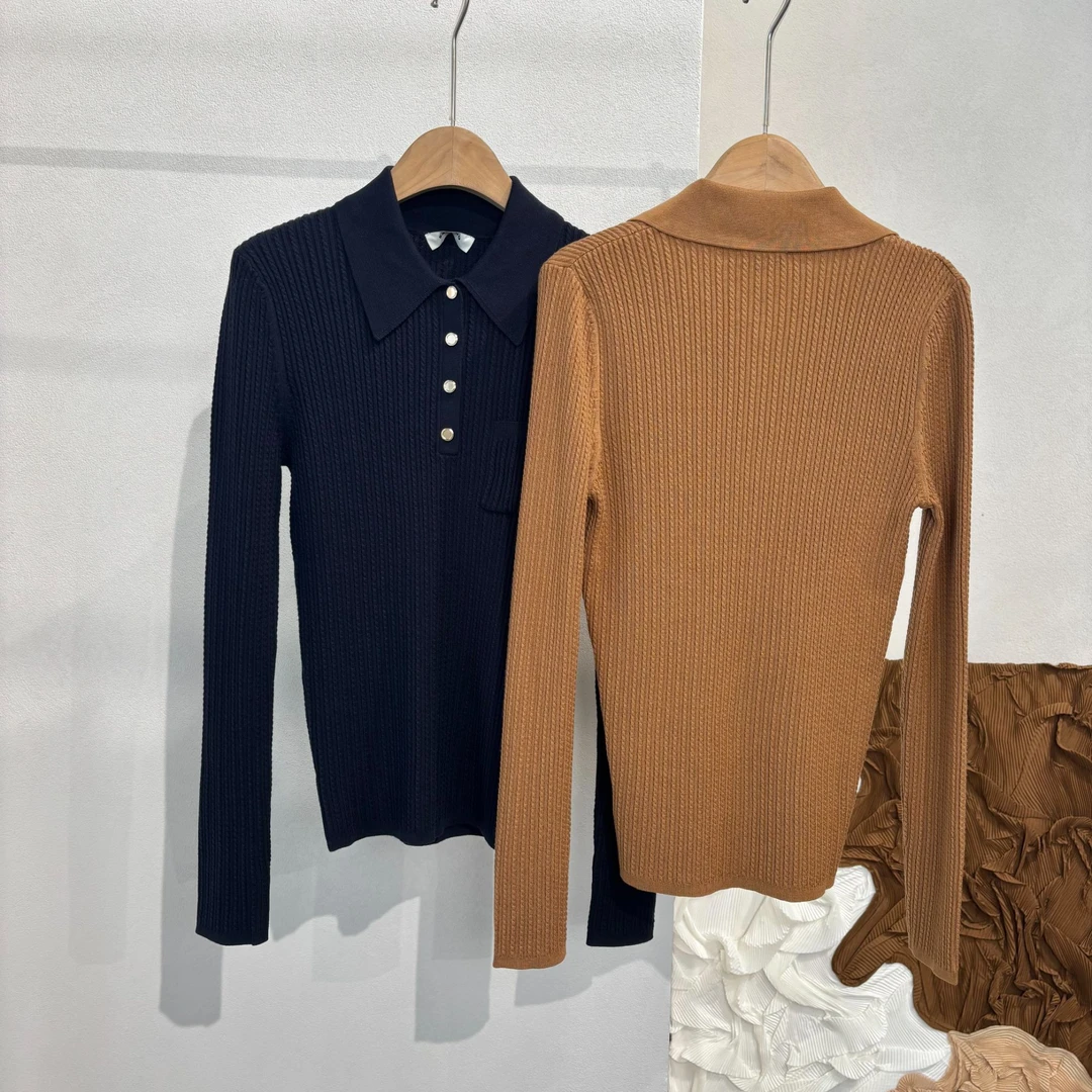 CSY5013 法国客人订单 双色半系扣编织单口袋打底衫