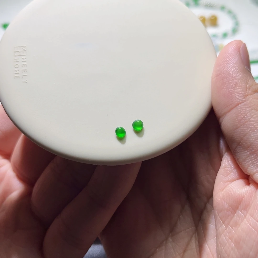 散珠翡翠多样性发一颗