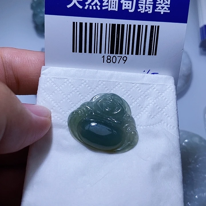 翡翠未镶嵌颈饰天光墟翡翠市场现金代购