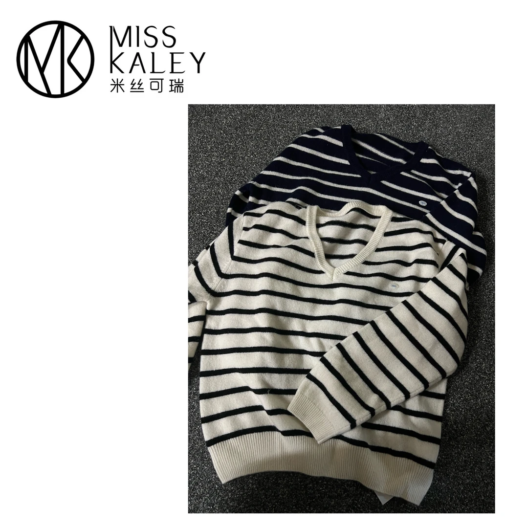 MISS KOREA V领毛衣