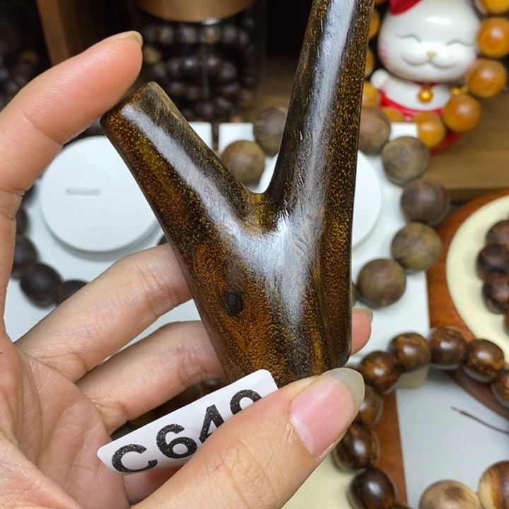 余***厚把件贡木感谢大家支持