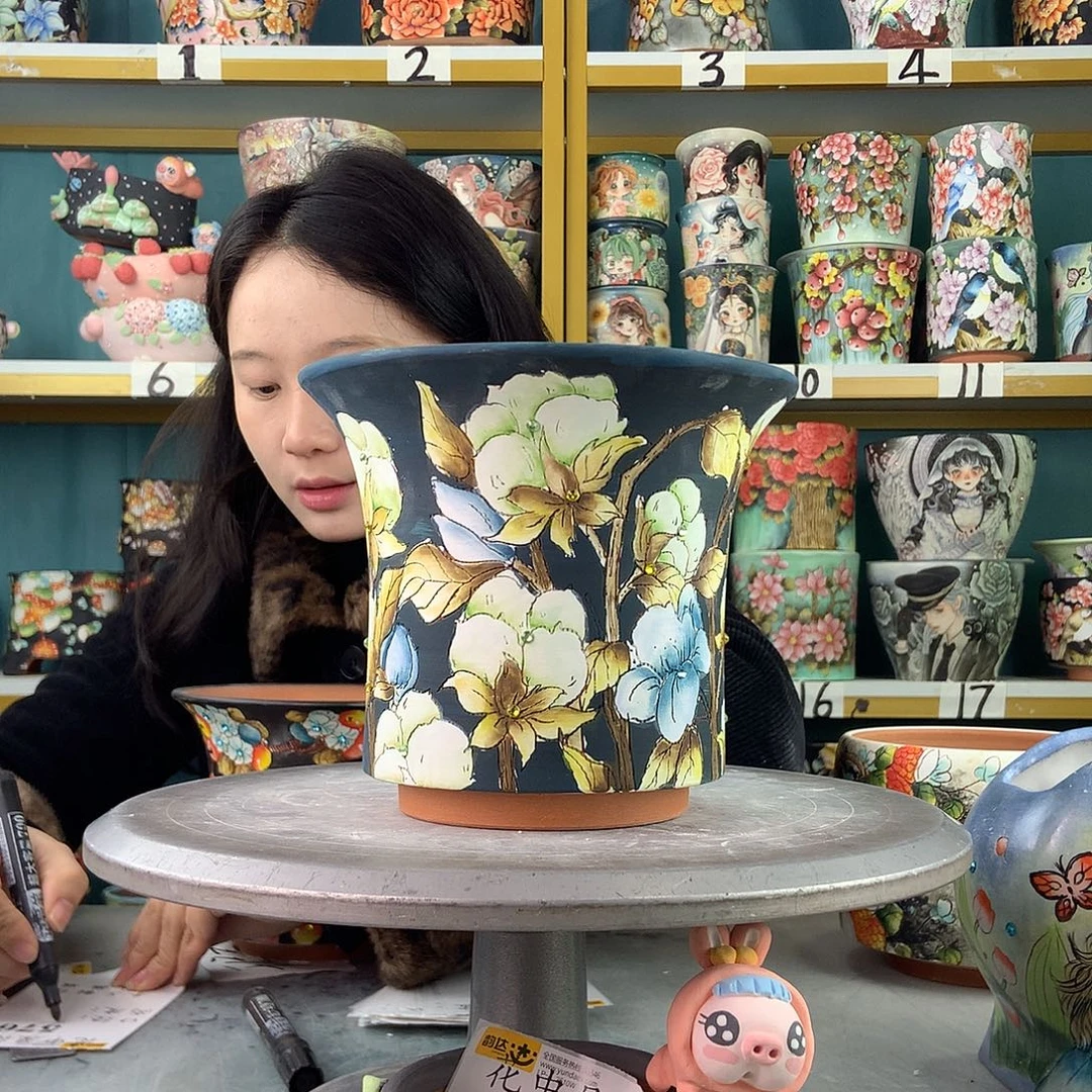 陶景德镇手工花盆576