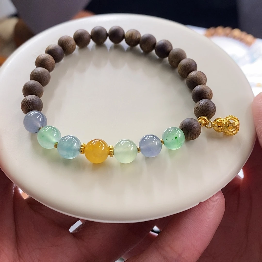 颈饰未镶嵌翡翠特价冰彩手串