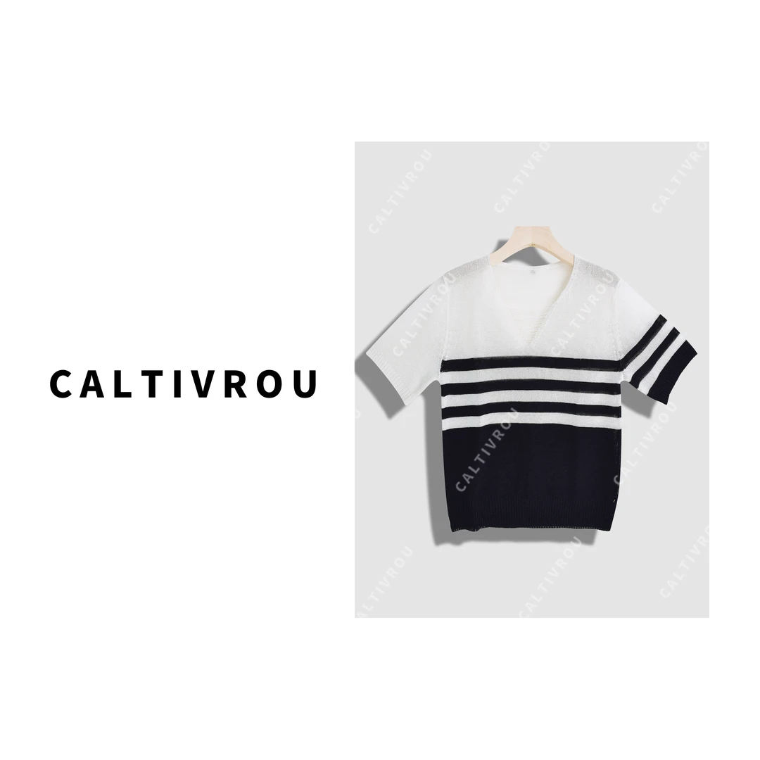 Caltivrou【蕊蕊】V领镂空条纹短袖针织T恤-Y16582