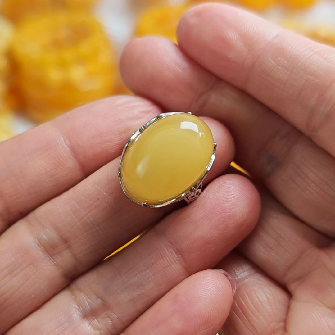 银S925镀金镶嵌蜜蜡戒指