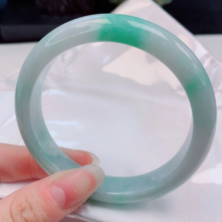 未镶嵌手镯翡翠56圈