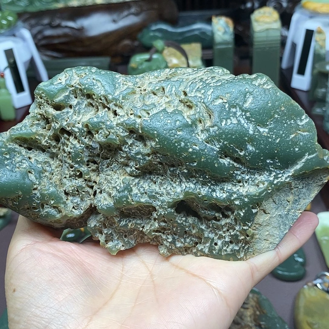 赵***g岫岩河磨玉（透闪石质玉）未镶嵌颈饰